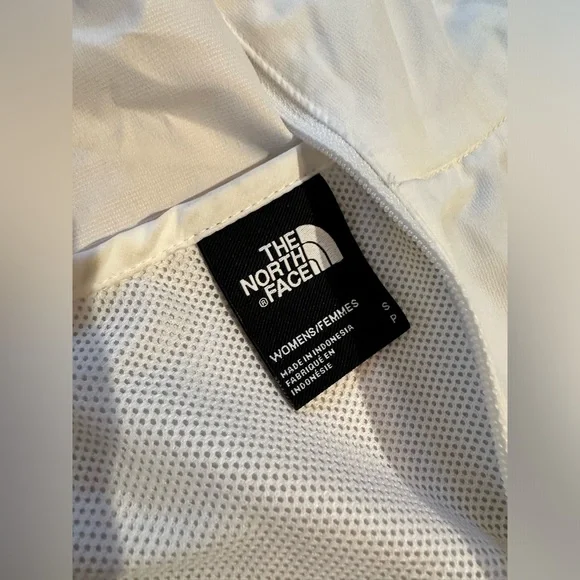 The North Face Windbreaker Jacket - Picture 2 of 3